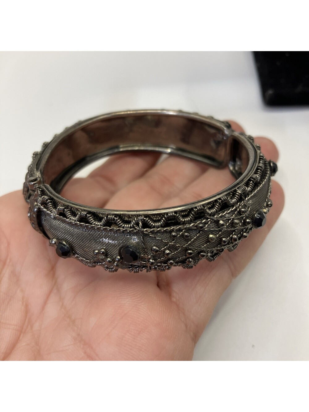 VTG Black Rhinestone Spring Bracelet - Picture 6 of 10